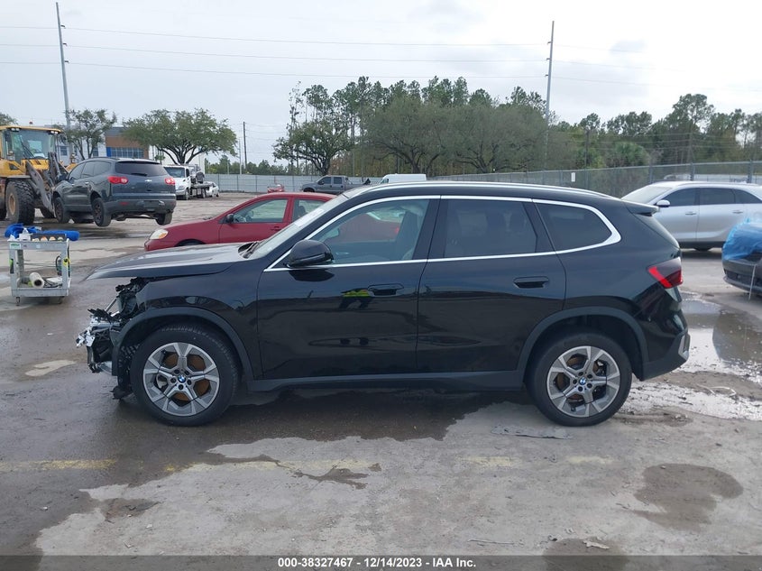 VIN WBX73EF06P5V98783 2023 BMW X1 XDRIVE28I