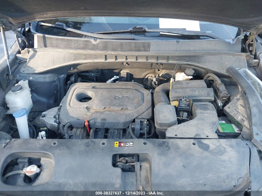 2016 KIA SORENTO 2.4L LX - 5XYPG4A38GG119817