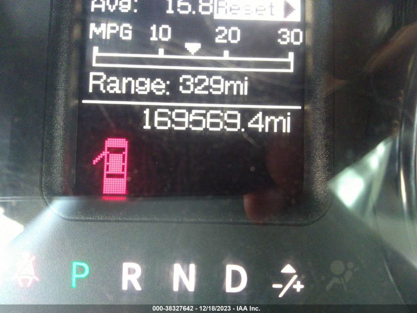 2018 RAM 1500 SLT - 1C6RR6GG7JS324448