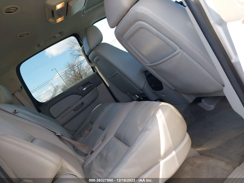 2013 CHEVROLET SUBURBAN 1500 LT - 1GNSKJE79DR317850