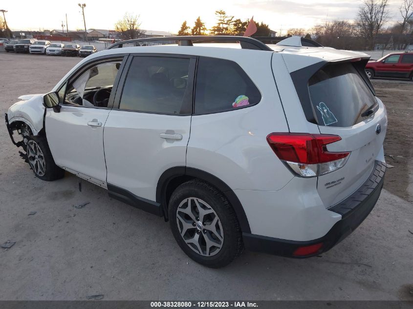 2021 SUBARU FORESTER PREMIUM - JF2SKAJC9MH400892