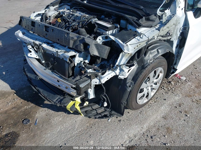 VIN 5YFEPMAEXNP339445 2022 TOYOTA COROLLA LE