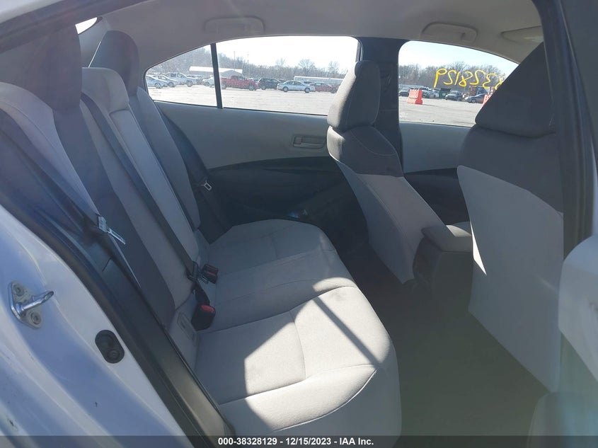 VIN 5YFEPMAEXNP339445 2022 TOYOTA COROLLA LE