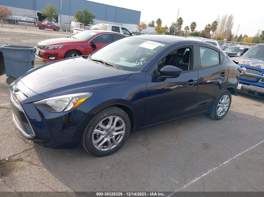 VIN 3MYDLBYV0JY322960 2018 TOYOTA YARIS IA