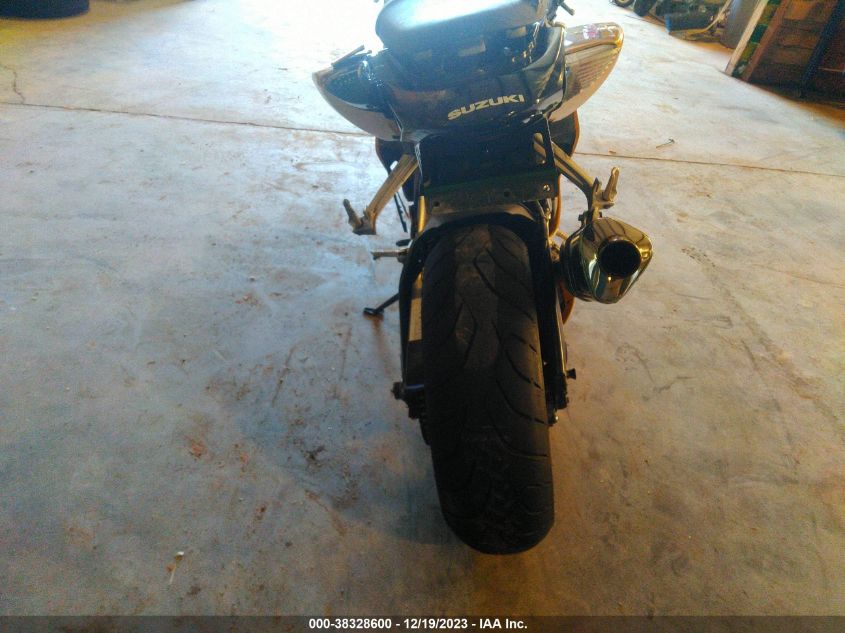 2005 SUZUKI GSX-R1000 - JS1GT76A252107829
