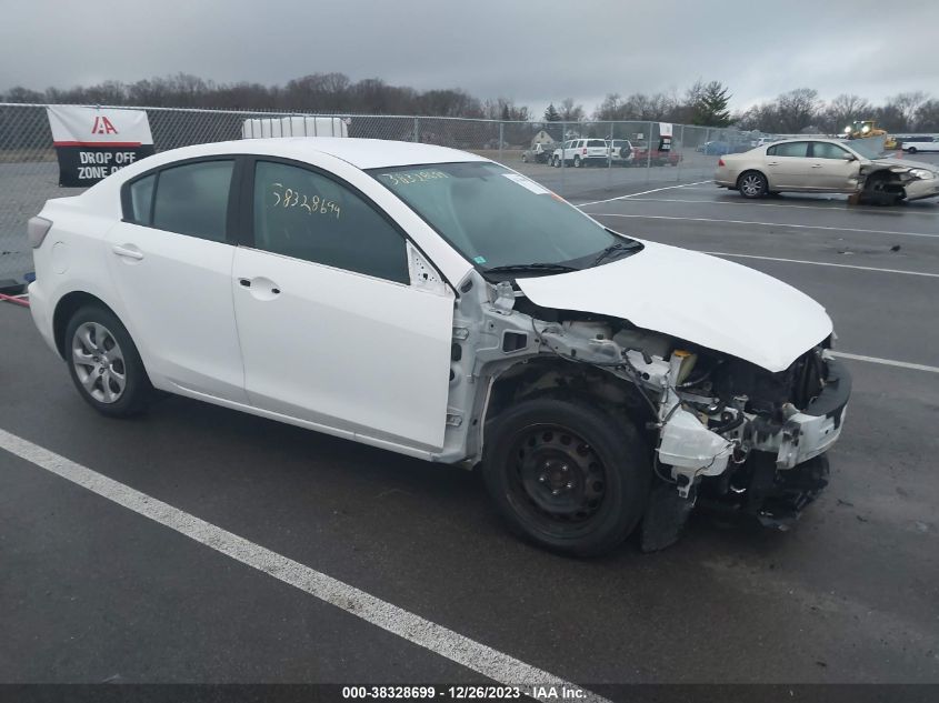 2013 MAZDA MAZDA3 I SPORT - JM1BL1U71D1767188