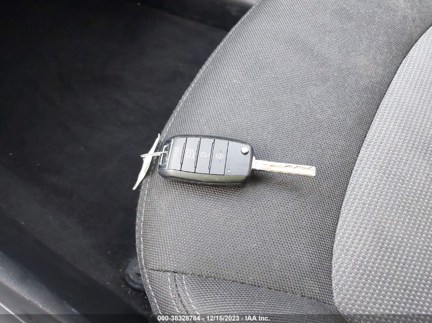 2016 KIA SPORTAGE LX - KNDPBCACXG7869693