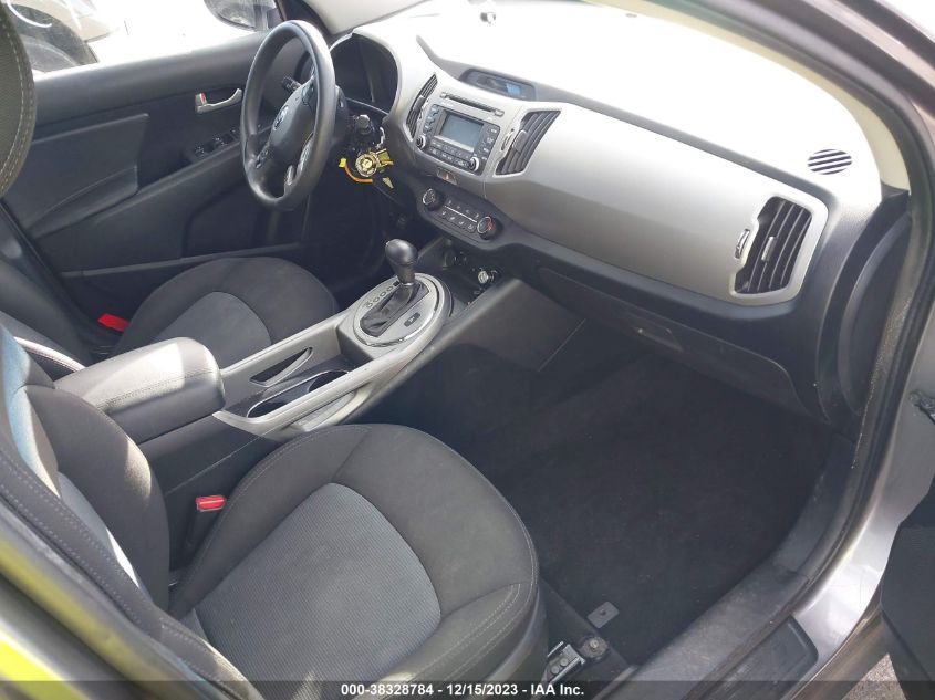 2016 KIA SPORTAGE LX - KNDPBCACXG7869693