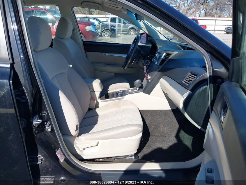 2013 SUBARU LEGACY 2.5I PREMIUM - 4S3BMBC66D3025062