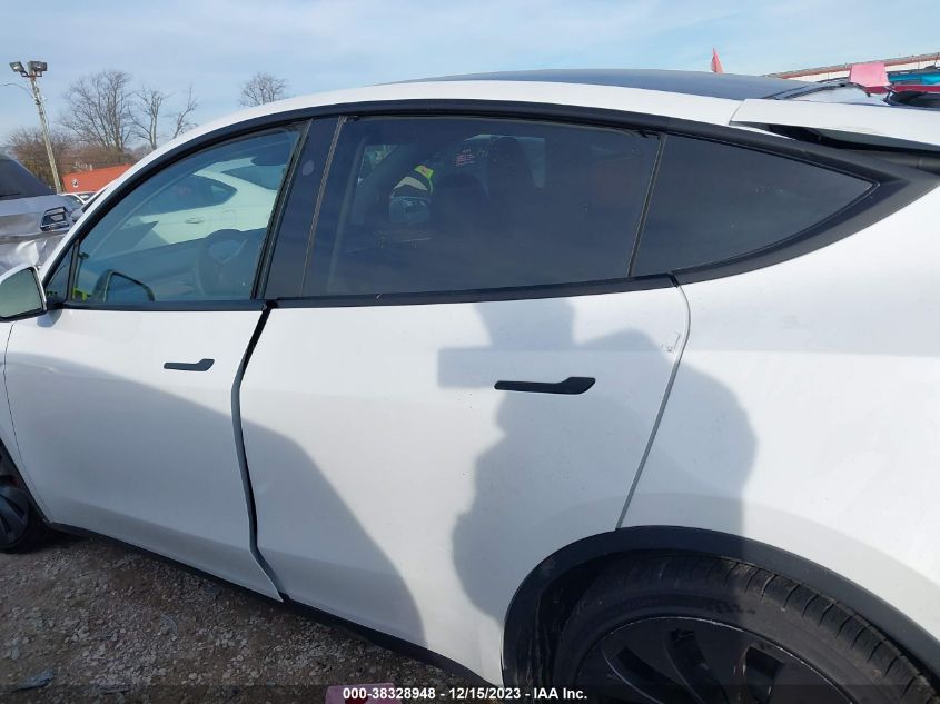 2023 TESLA MODEL Y AWD/PERFORMANCE DUAL MOTOR ALL-WHEEL DRIVE - 7SAYGDEF6PF903884