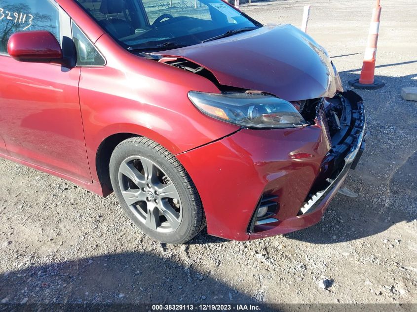 2018 TOYOTA SIENNA SE 8 PASSENGER - 5TDXZ3DCXJS955817