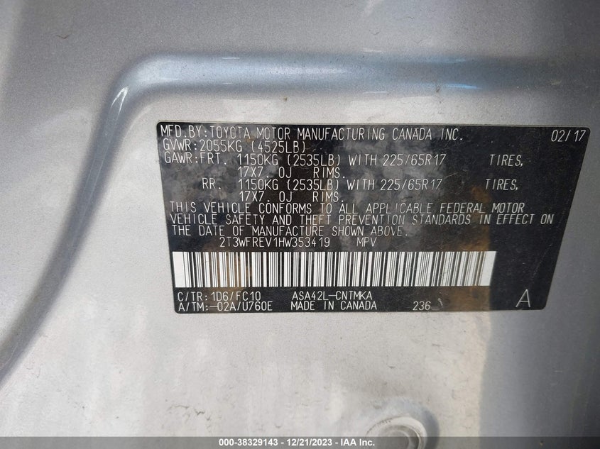 VIN 2T3WFREV1HW353419 2017 TOYOTA RAV4 XLE