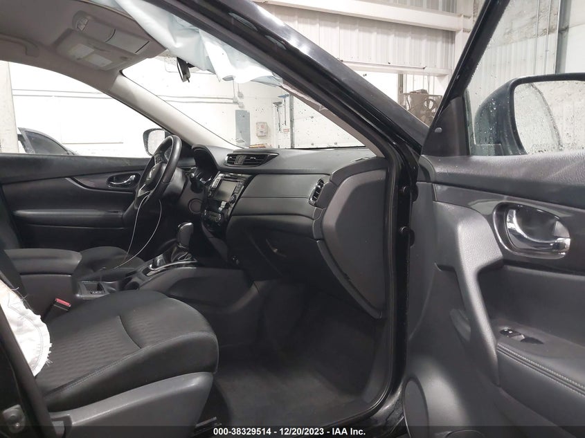 VIN KNMAT2MV1KP548760 2019 NISSAN ROGUE SV