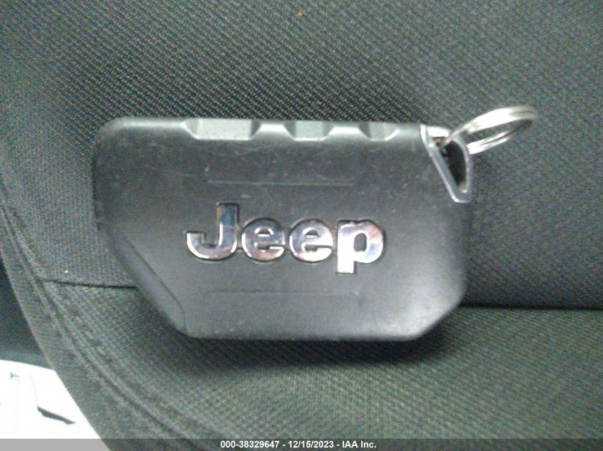 2018 JEEP WRANGLER UNLIMITED SPORT 4X4 - 1C4HJXDG4JW153303