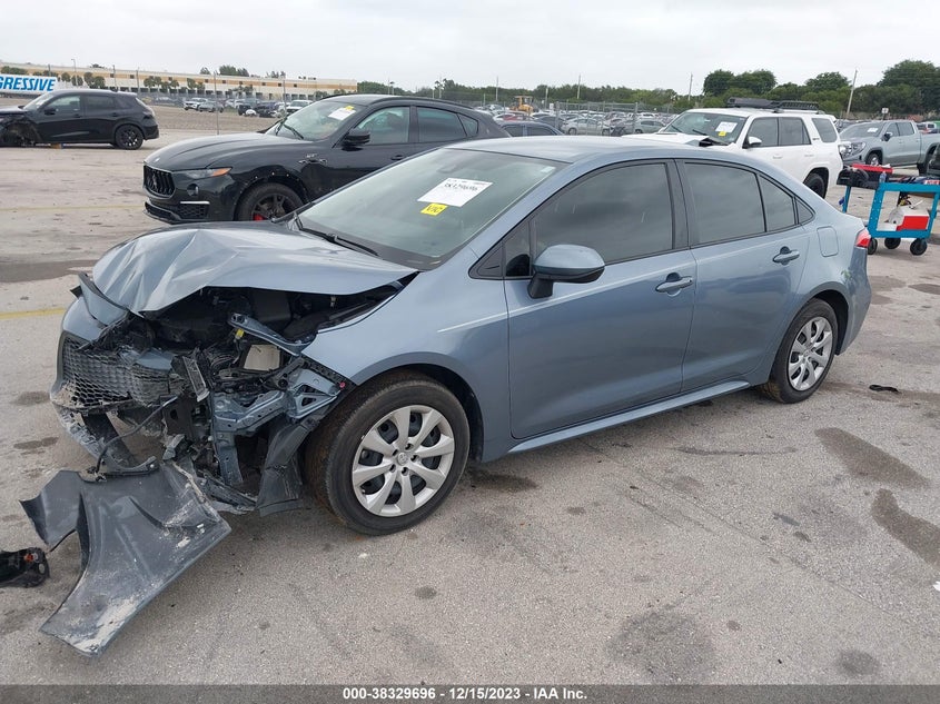 VIN JTDEPMAE5MJ124722 2021 TOYOTA COROLLA LE