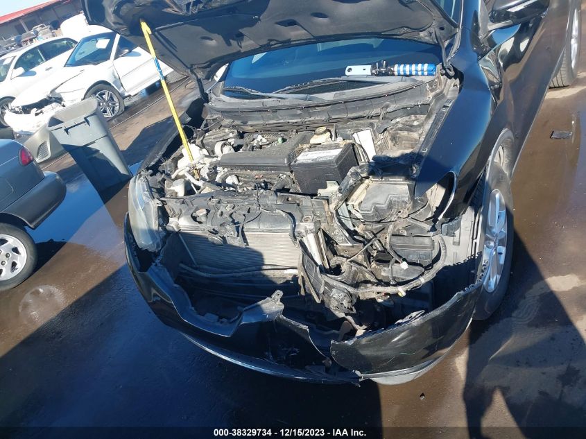 2015 NISSAN ROGUE SV - KNMAT2MT2FP561389