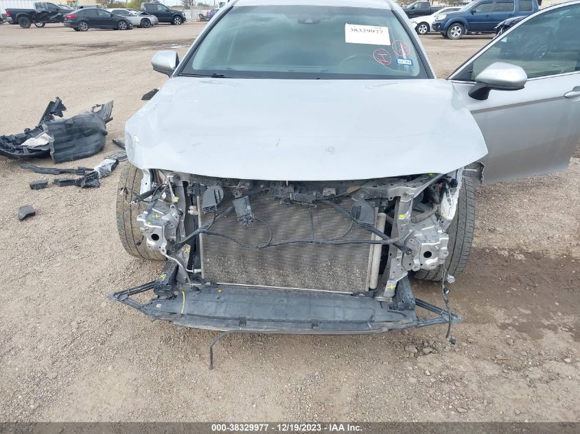 2018 TOYOTA CAMRY L/LE/XLE/SE/XSE - 4T1B11HK8JU016387