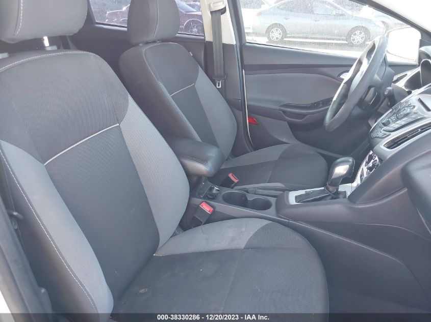2014 FORD FOCUS SE - 1FADP3K24EL326201