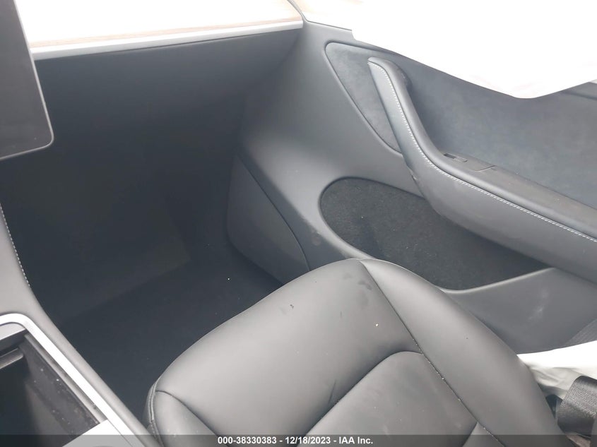 VIN 7SAYGDEE9PA129473 2023 TESLA MODEL Y