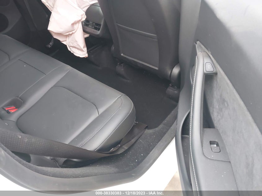 VIN 7SAYGDEE9PA129473 2023 TESLA MODEL Y