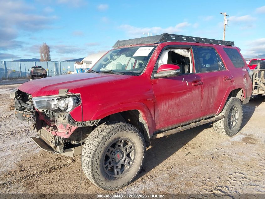 2020 TOYOTA 4RUNNER SR5 PREMIUM - JTEBU5JR2L5805413