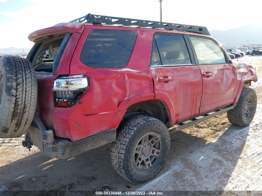 2020 TOYOTA 4RUNNER SR5 PREMIUM - JTEBU5JR2L5805413