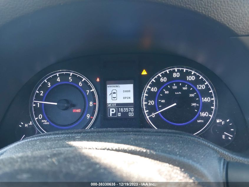 2015 INFINITI Q40 JN1CV6AR0FM650210