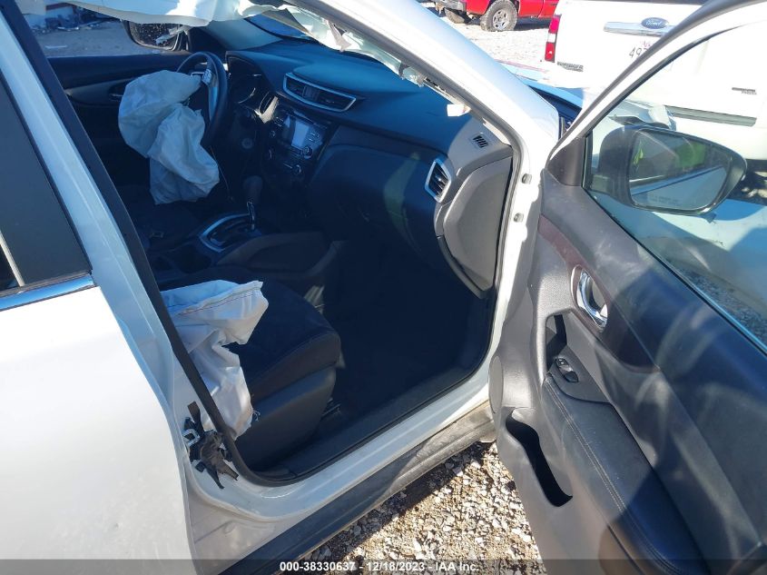 2015 NISSAN ROGUE S - KNMAT2MV8FP566436