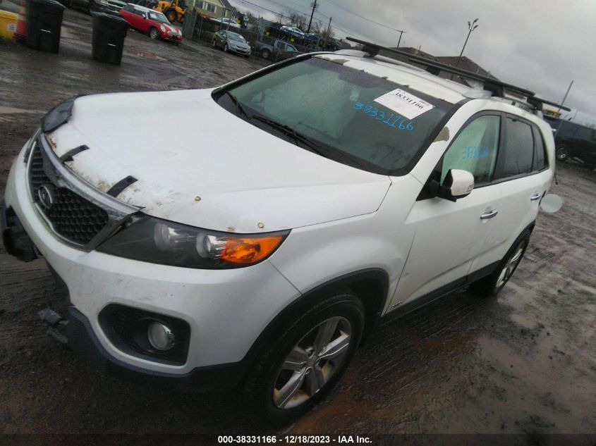 2013 KIA SORENTO - 5XYKUDA22DG362920