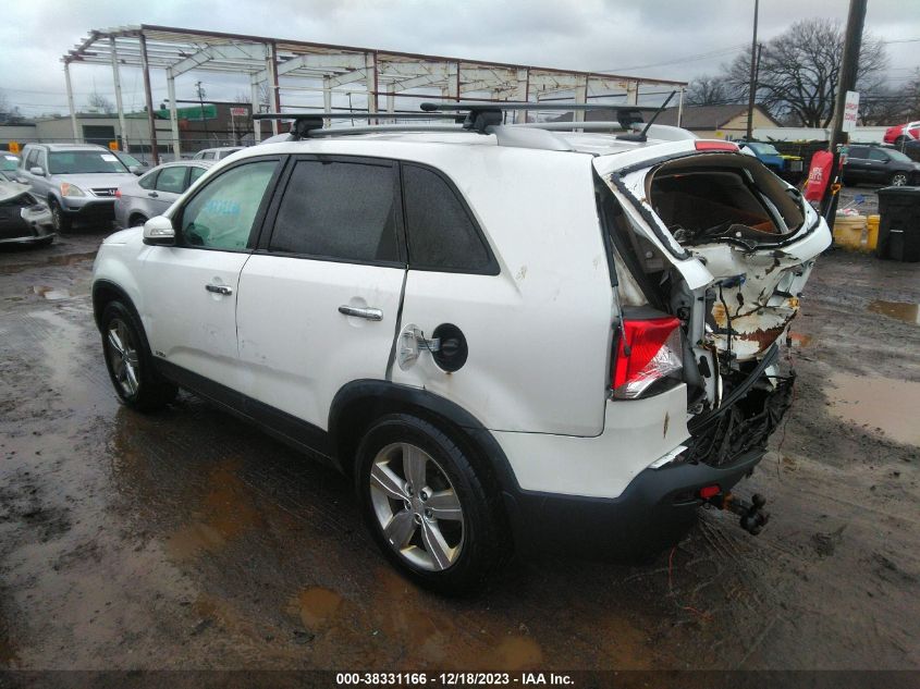 2013 KIA SORENTO - 5XYKUDA22DG362920