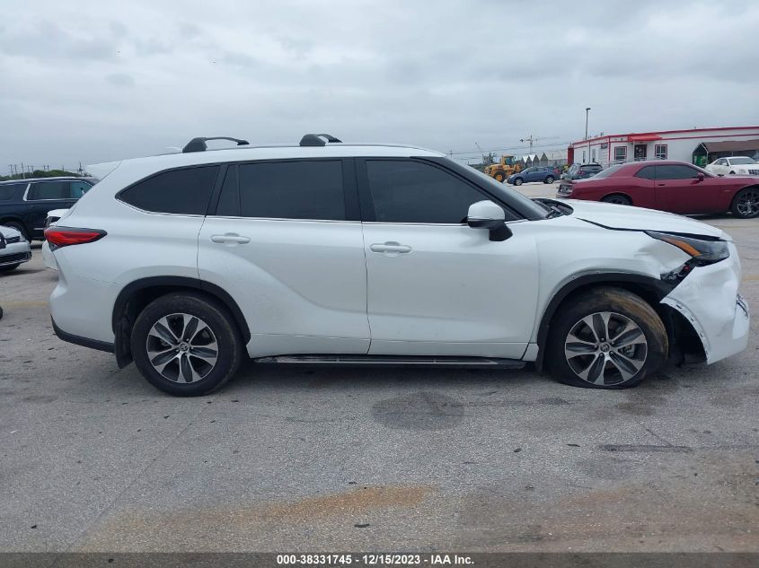 2023 TOYOTA HIGHLANDER XLE - 5TDKDRBH5PS009756