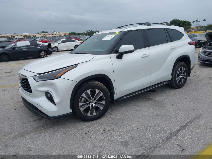 2023 TOYOTA HIGHLANDER XLE - 5TDKDRBH5PS009756