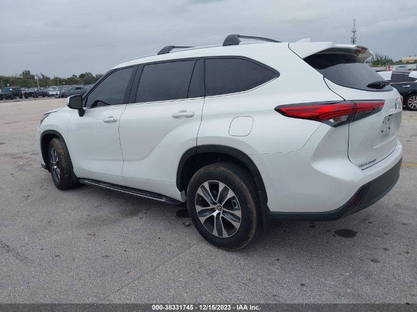 2023 TOYOTA HIGHLANDER XLE - 5TDKDRBH5PS009756