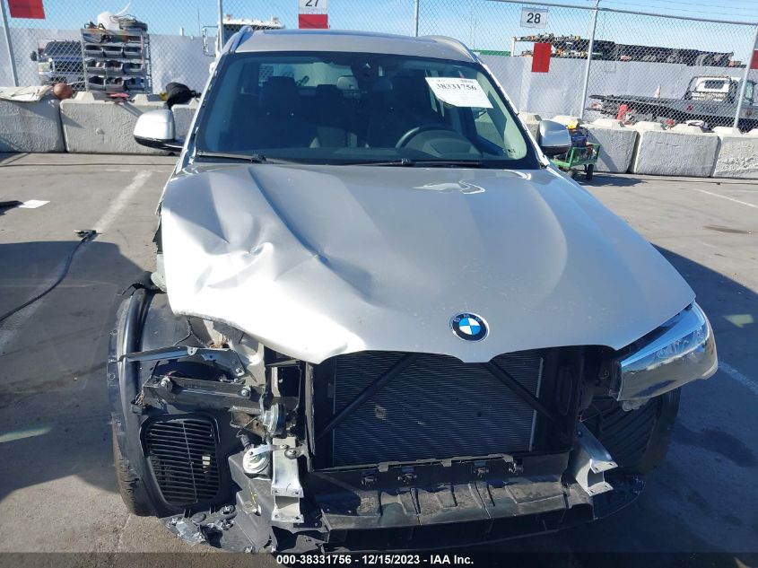 5UXWY3C57G0N88743 2016 BMW X3, photo no. 13