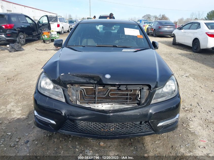 2014 MERCEDES-BENZ C 250 LUXURY/SPORT - WDDGF4HB7ER306065