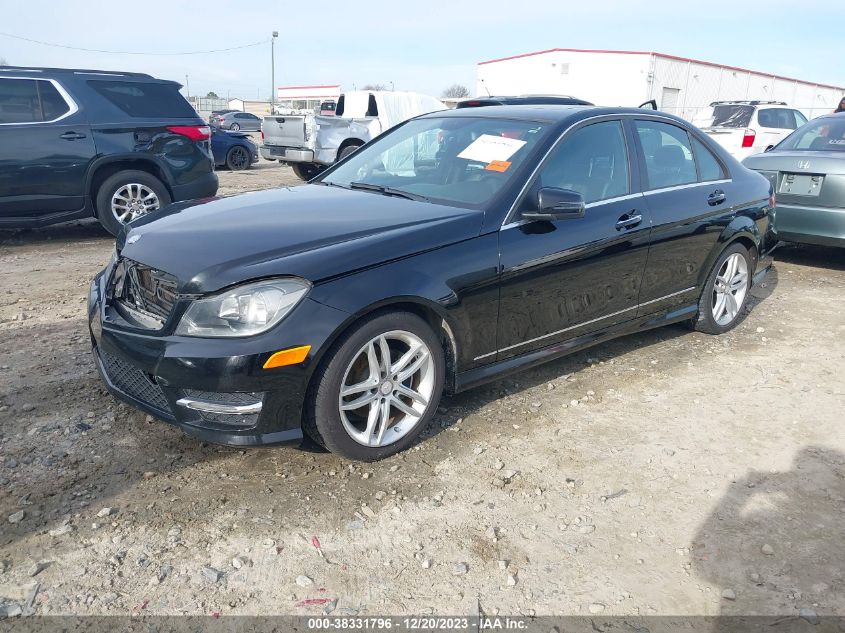 2014 MERCEDES-BENZ C 250 LUXURY/SPORT - WDDGF4HB7ER306065