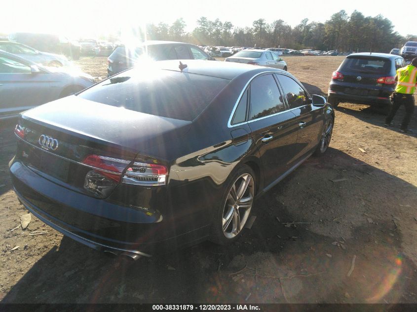 2015 AUDI S8 4.0T (TIPTRONIC) - WAUK2AFD0FN012578