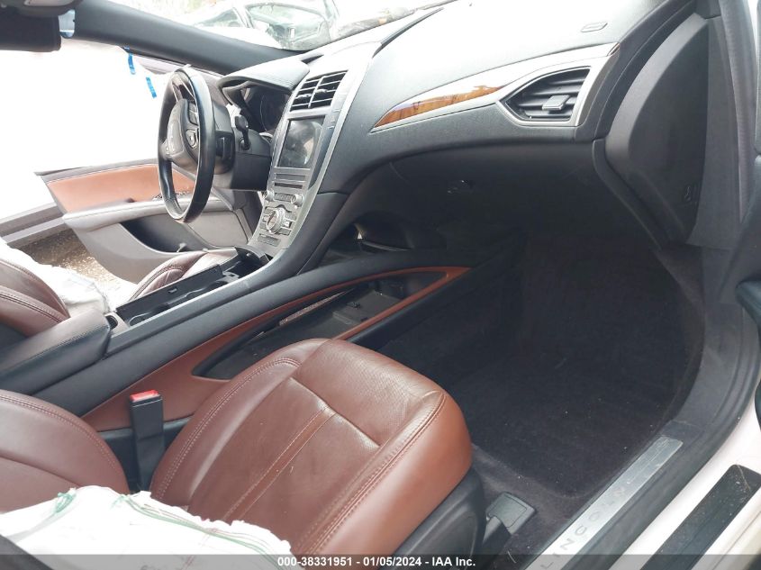 2017 LINCOLN MKZ RESERVE - 3LN6L5E92HR620443