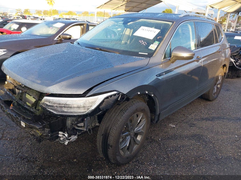 VIN 3VV3B7AX9PM133795 2023 VOLKSWAGEN TIGUAN 2.0T SE