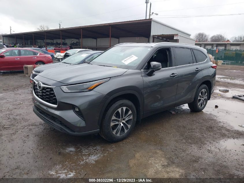VIN 5TDKDRBH4PS014818 2023 TOYOTA HIGHLANDER XLE