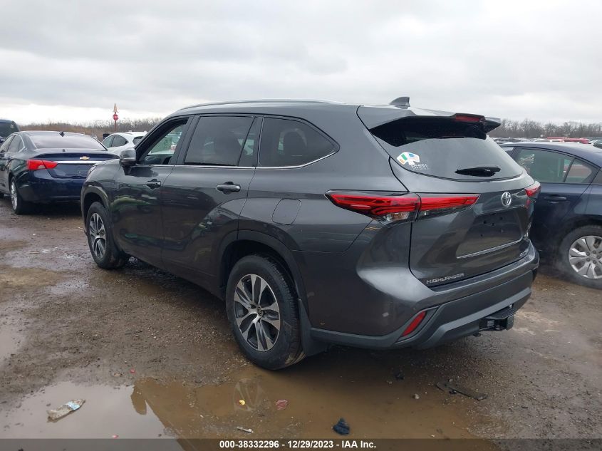 VIN 5TDKDRBH4PS014818 2023 TOYOTA HIGHLANDER XLE