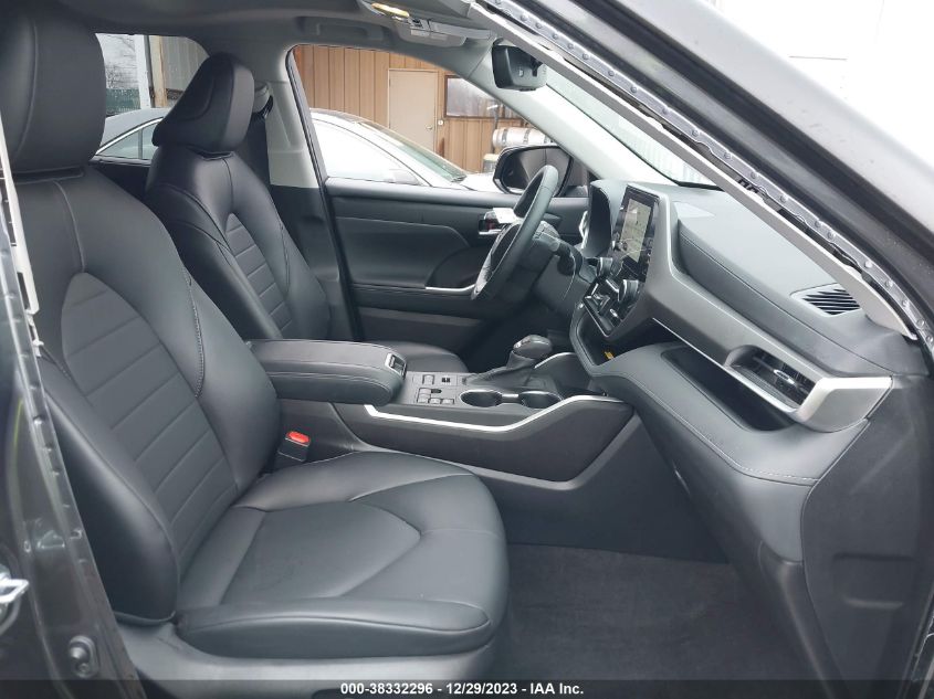 VIN 5TDKDRBH4PS014818 2023 TOYOTA HIGHLANDER XLE
