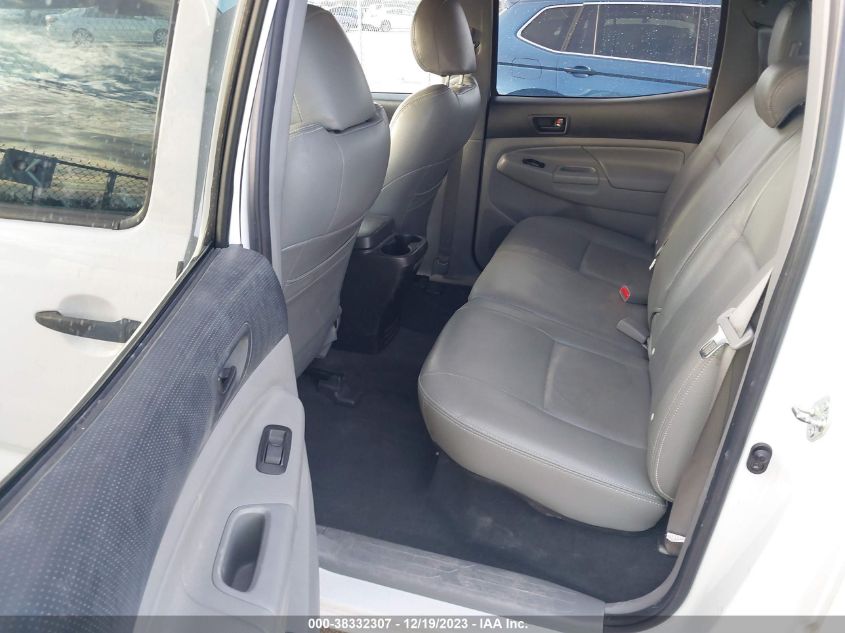 2015 TOYOTA TACOMA BASE V6 - 5TFLU4EN7FX138907