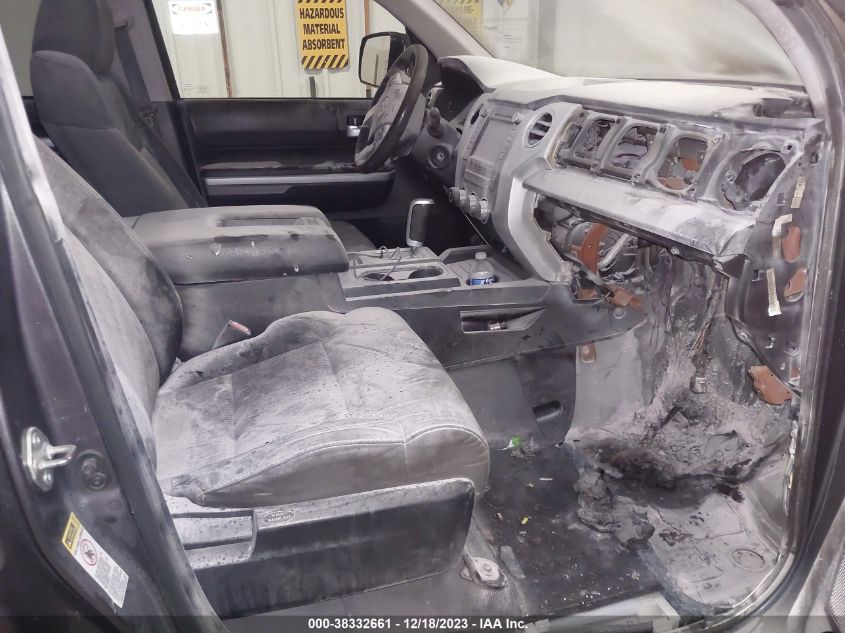 2015 TOYOTA TUNDRA SR5 5.7L V8 - 5TFDW5F12FX425992
