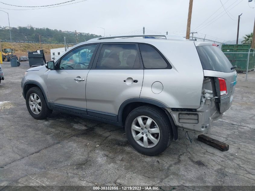 2013 KIA SORENTO LX V6 - 5XYKTDA20DG391089