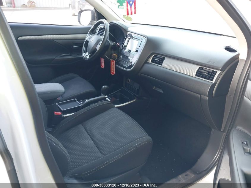 2017 MITSUBISHI OUTLANDER ES - JA4AD2A30HZ063467