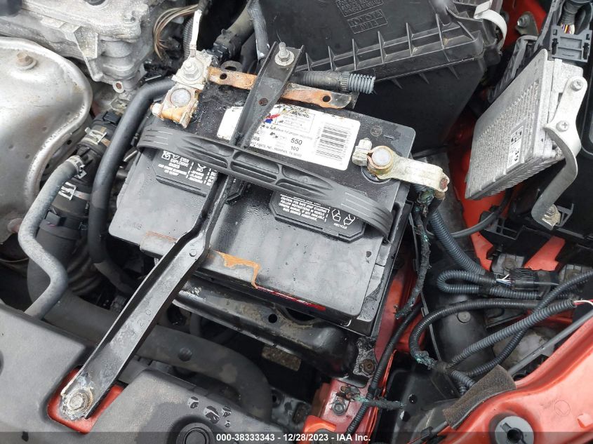 2015 TOYOTA RAV4 XLE - 2T3RFREV6FW242567
