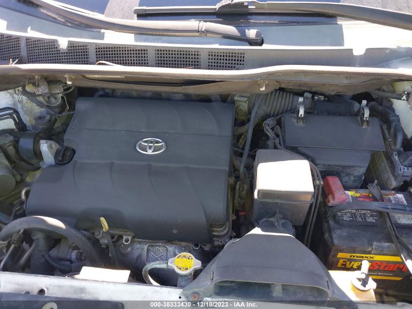 5TDYK3DC2FS681836 2015 TOYOTA SIENNA, photo no. 10