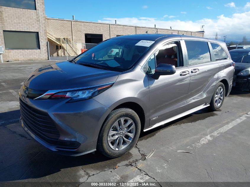 5TDKRKEC5MS074708 2021 TOYOTA SIENNA, photo no. 2