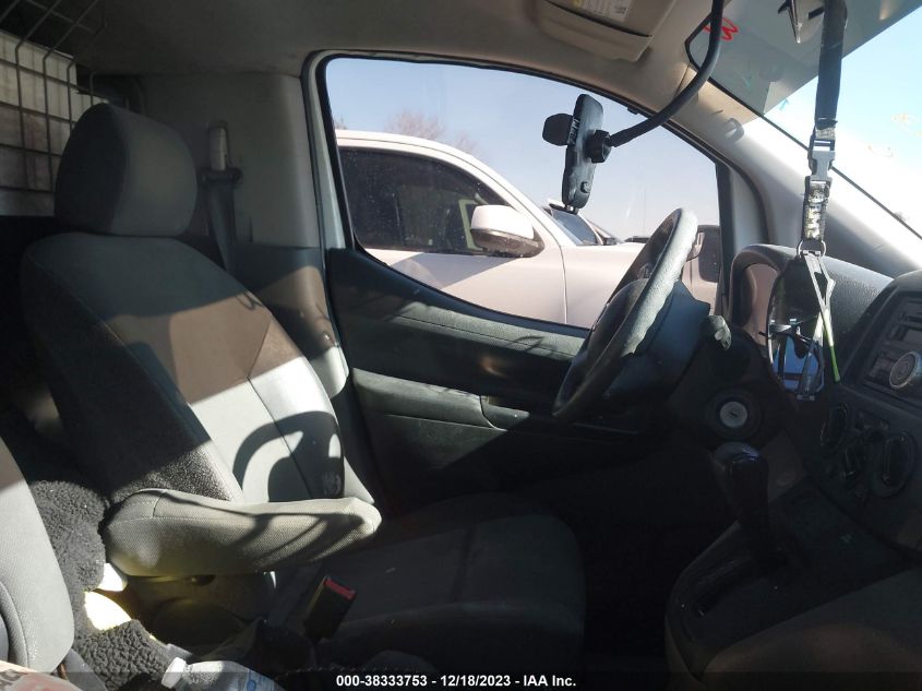 2017 NISSAN NV200 SV - 3N6CM0KN3HK700414